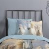 Dekbedovertrek ZouZou 140x220 + 1* 60x70 cm - 10159.14.01 ZouZou Wild and Free kinderdekbedovertrek met rennende witte paarden in zee blauw detailfoto 10159