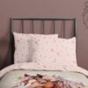 Kinder bedset zand met paard en roze bloemen 33107 Avera sfeerfoto detail AT