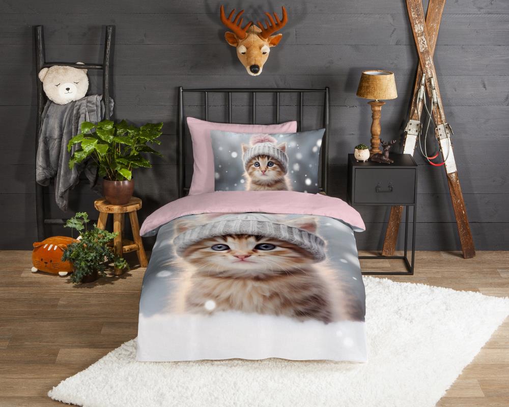 Dekbedovertrek Good Morning 140x220 + 1* 60x70 cm - 33157.99.01 Good Morning kinderdekbedovertrek flanel kitten sneeuw Patt Multi 33157 Patt sfeerfoto