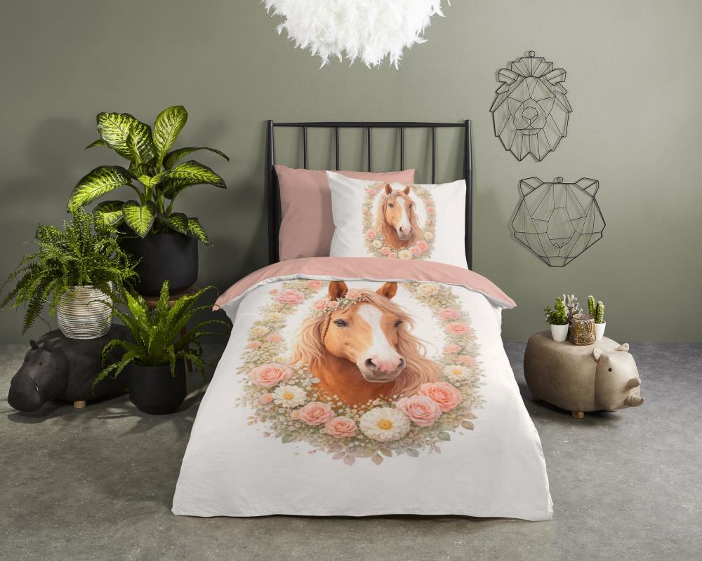 Dekbedovertrek Pure 140x220 + 1* 60x70 cm - 20149.01.01 Pure kinderdekbedovertrek met bruin paard roze rozen en bloemen - zacht microfiber 20149 kransje sfeerfoto